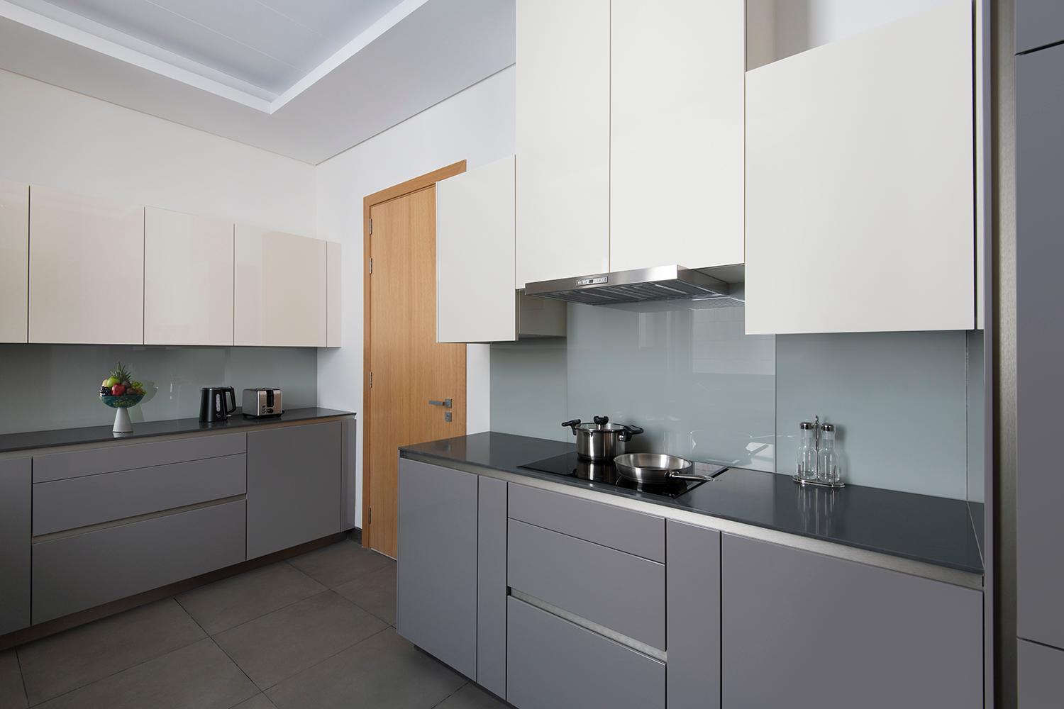 Banyan Tree Doha At La Cigale Mushaireb Værelse billede A modern kitchen